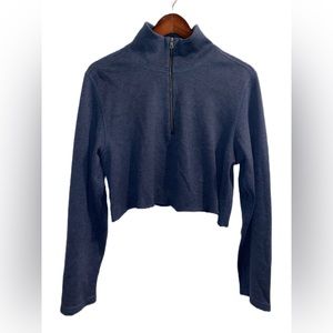 BANANA REPUBLIC CROP SWEATER